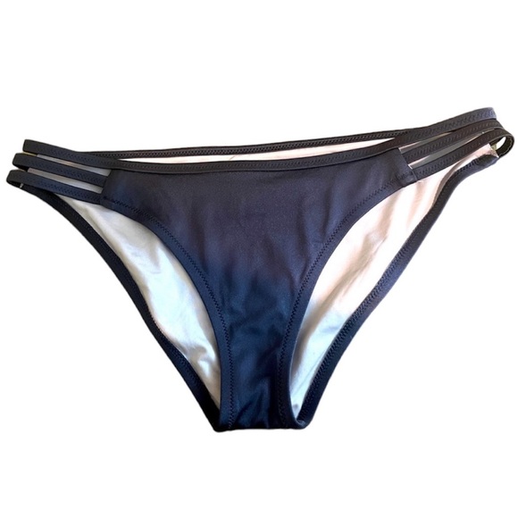 🐚Shade&Shore Bikini Bottom - Picture 1 of 3